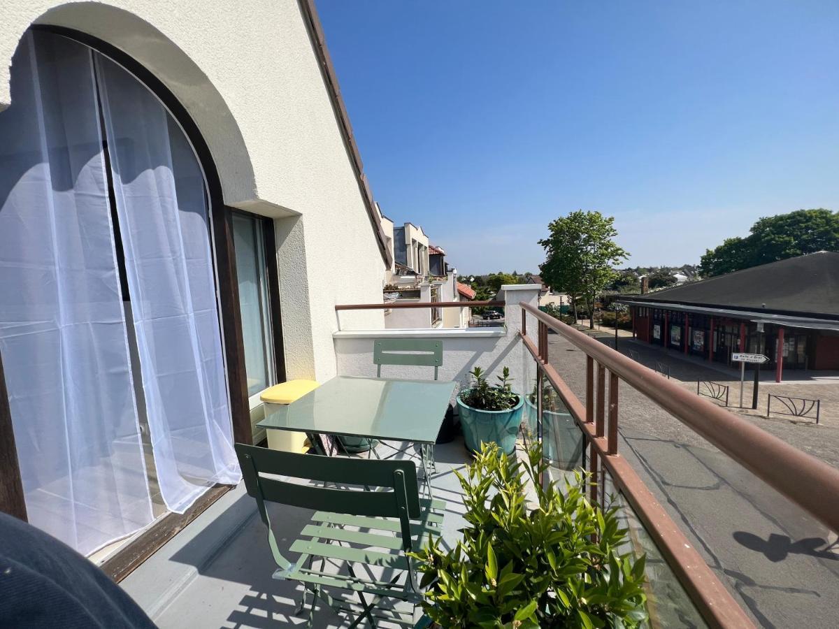 Cosysmartstudio Montigny-le-Bretonneux Εξωτερικό φωτογραφία
